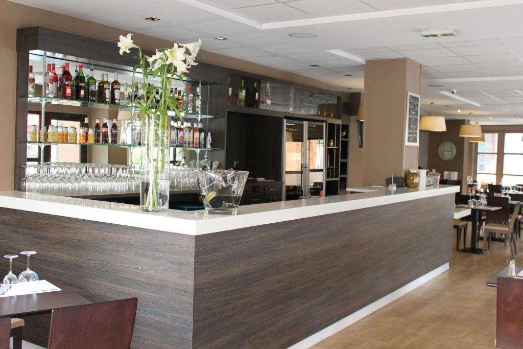 Appart Hotel Odalys City Aix En Provence L'Atrium Aix-en-Provence Étterem fotó